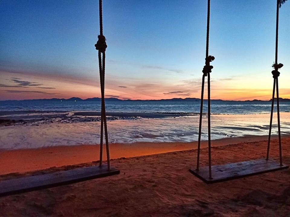 The Nine Thipthara Klongson Resort Ban Nong Thale Exteriér fotografie
