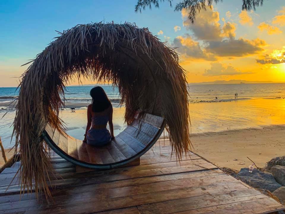 The Nine Thipthara Klongson Resort Ban Nong Thale Exteriér fotografie