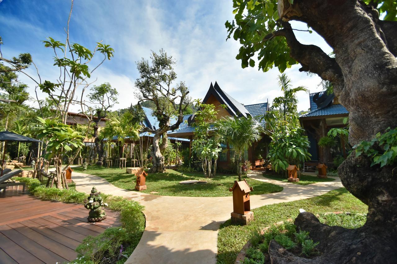 The Nine Thipthara Klongson Resort Ban Nong Thale Exteriér fotografie