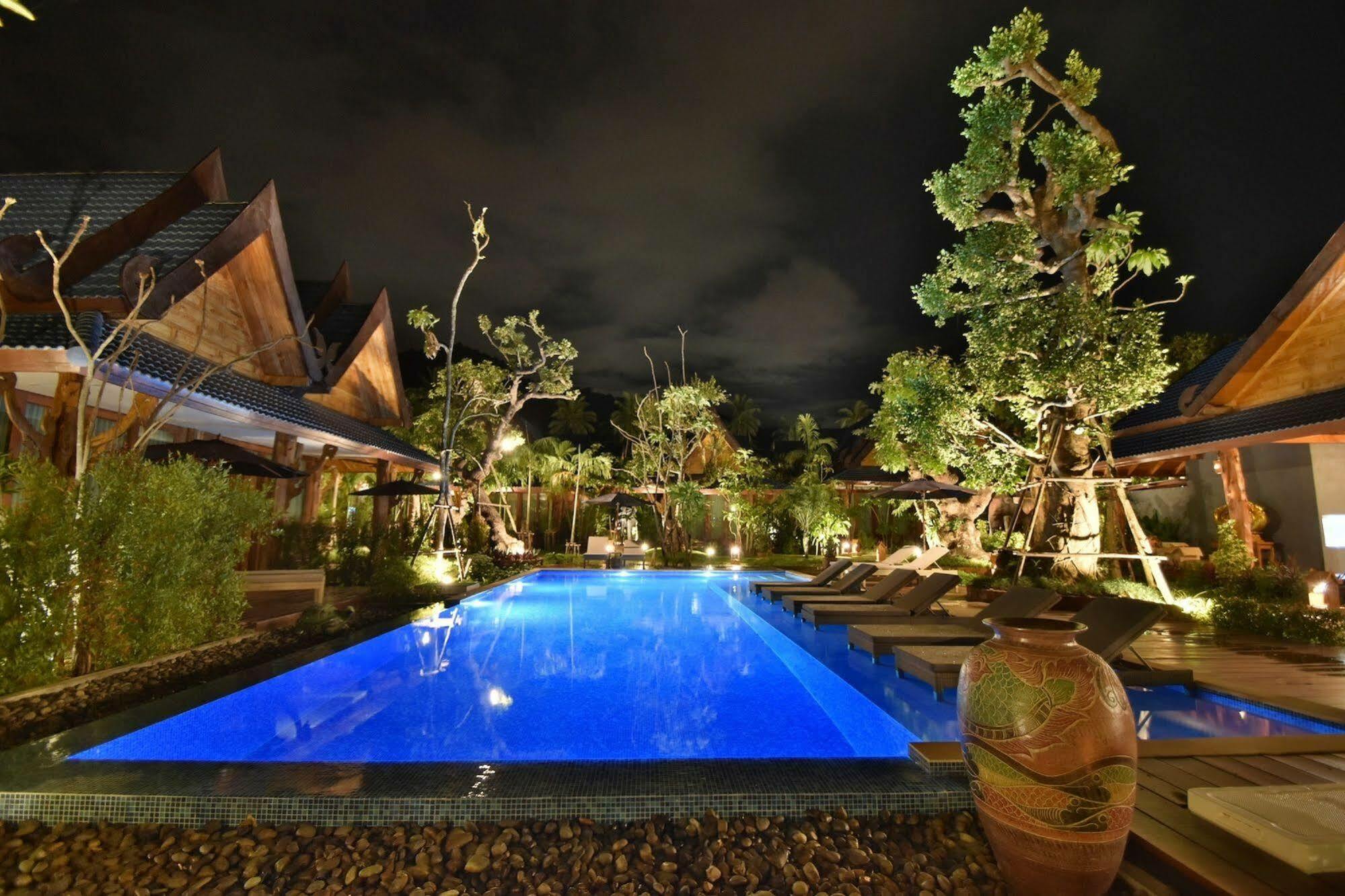 The Nine Thipthara Klongson Resort Ban Nong Thale Exteriér fotografie